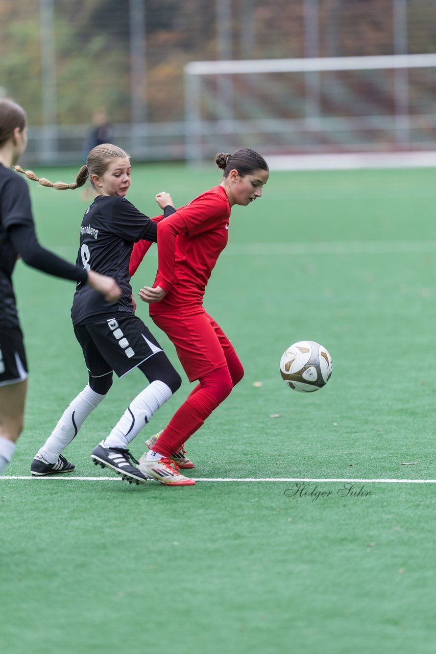 Bild 395 - wCJ VfL Pinneberg - Eimsbuettler TV : Ergebnis: 0:3